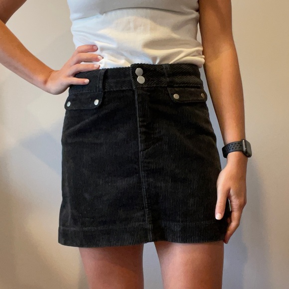 A&F Courduroy Mini Skirt - Picture 1 of 5